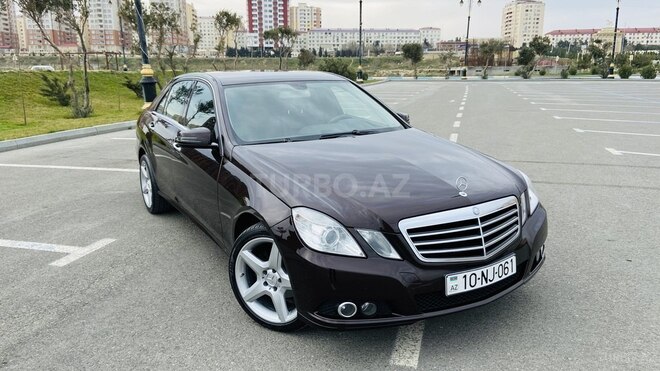 Mercedes E 220 2010, 168,800 km - 2.2 л - Sumqayıt