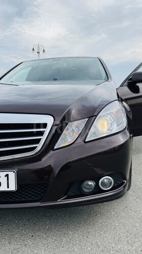 Mercedes E 220 2010, 168,800 km - 2.2 л - Sumqayıt