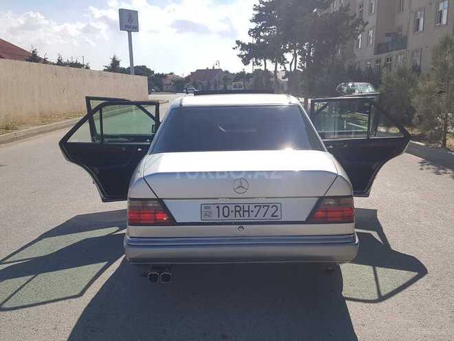 Mercedes E 250 1992, 25,000 km - 0.3 л - Bakı