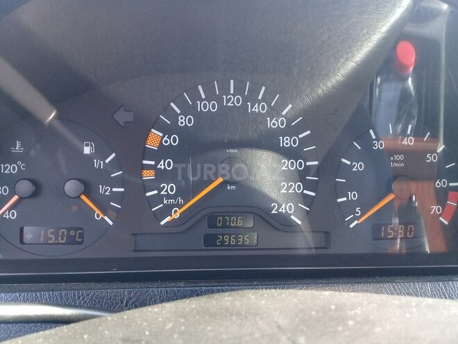 Mercedes C 200 1997, 296,000 km - 2.0 l - Bakı