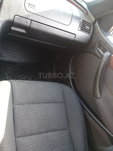 Mercedes C 200 1997, 296,000 km - 2.0 l - Bakı
