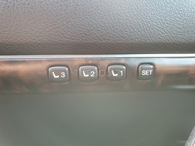 Toyota Land Cruiser 2011, 35,000 km - 4.7 l - Bakı