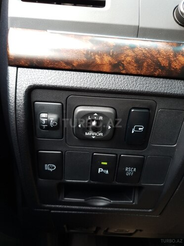 Toyota Land Cruiser 2011, 35,000 km - 4.7 l - Bakı