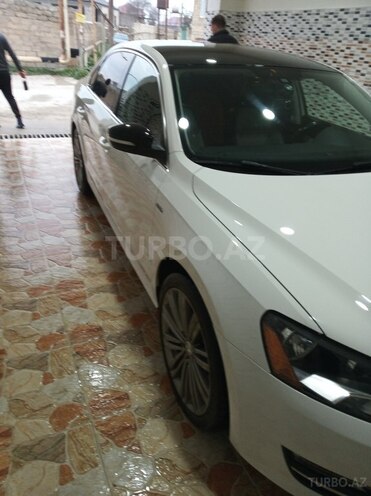 Volkswagen Passat 2014, 86,000 km - 1.8 l - Bakı