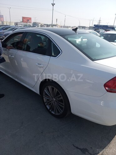 Volkswagen Passat 2014, 86,000 km - 1.8 l - Bakı
