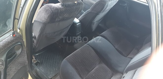 Opel Vectra 1996, 450,000 km - 2.0 l - Bakı