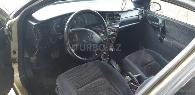 Opel Vectra 1996, 450,000 km - 2.0 l - Bakı