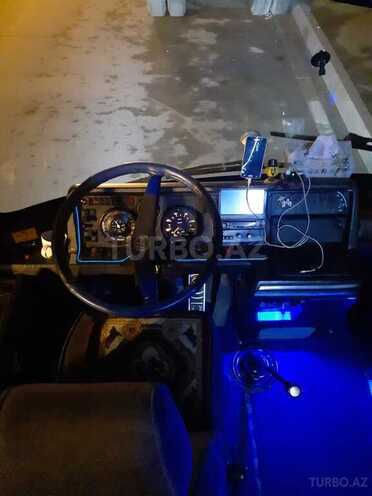 Mercedes  1988, 421,000 km - 12.0 l - Sumqayıt