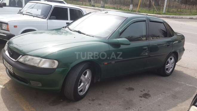 Opel Vectra 1995, 423,277 km - 2.0 л - Qusar