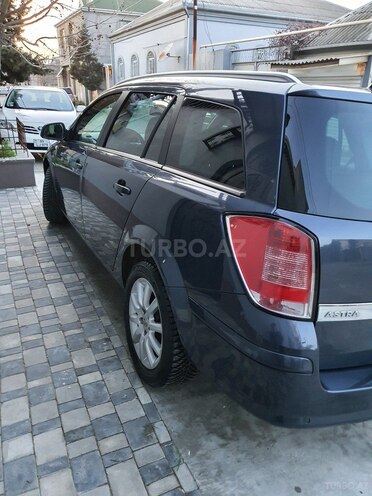 Opel Astra 2009, 129,000 km - 1.4 l - Bakı