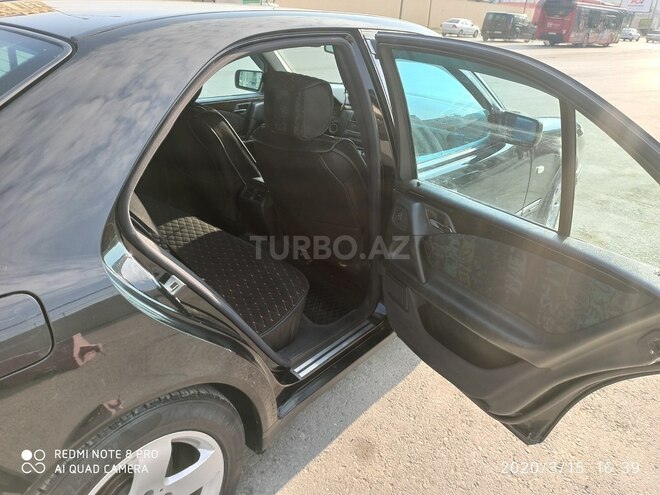 Mercedes E 240 1998, 230,000 km - 2.4 l - Bakı