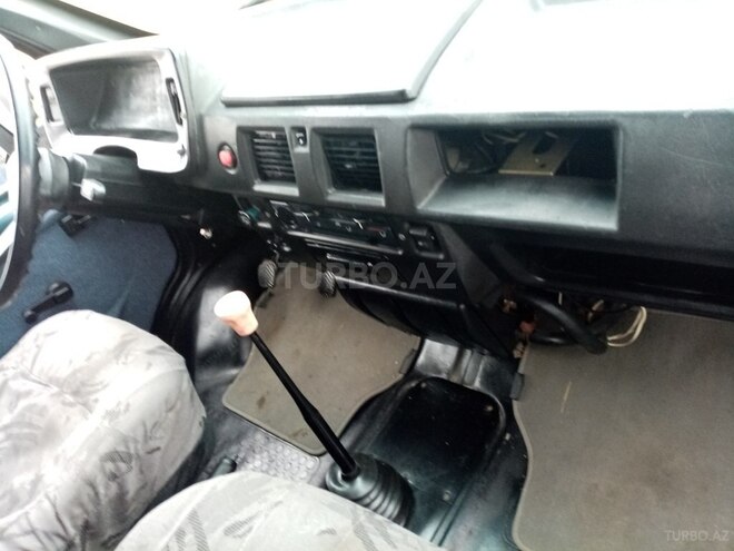 GAZ 32212 1998, 63,000 km - 2.4 l - Sumqayıt