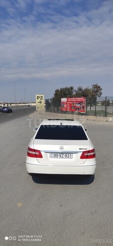Mercedes E 220 2009, 240,000 km - 2.2 l - Bakı