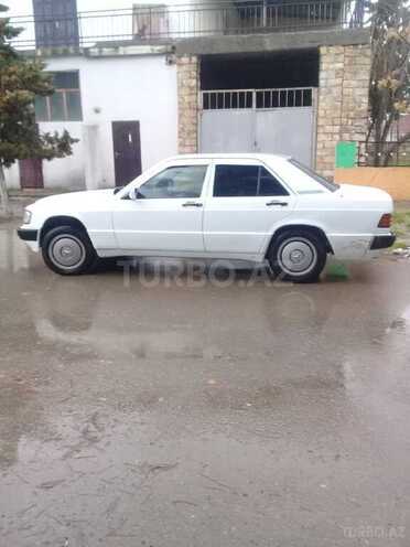 Mercedes 190 1986, 324,563 km - 2.5 l - Salyan