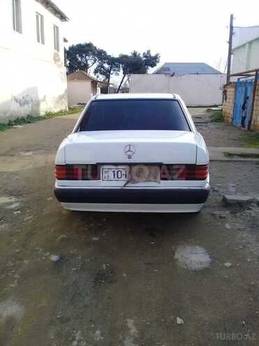 Mercedes 190 1986, 324,563 km - 2.5 l - Salyan