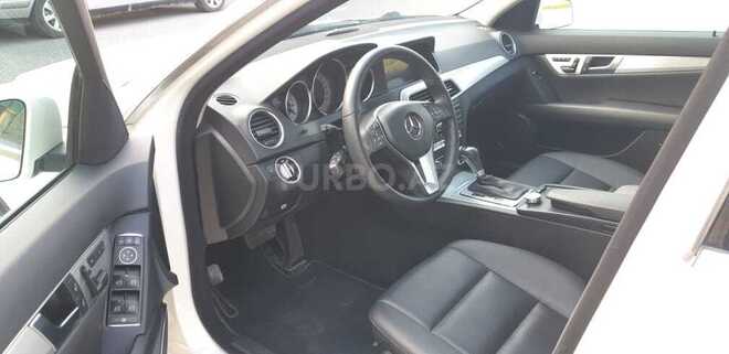 Mercedes C 180 2011, 63,000 km - 1.8 л - Bakı
