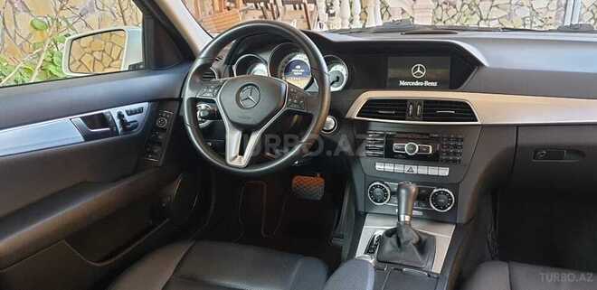 Mercedes C 180 2011, 63,000 km - 1.8 л - Bakı