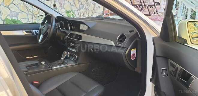 Mercedes C 180 2011, 63,000 km - 1.8 л - Bakı