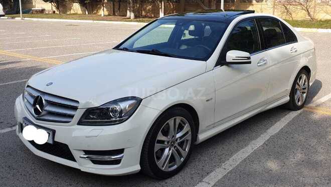 Mercedes C 180 2011, 63,000 km - 1.8 л - Bakı