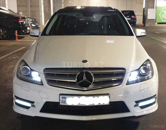 Mercedes C 180 2011, 63,000 km - 1.8 л - Bakı