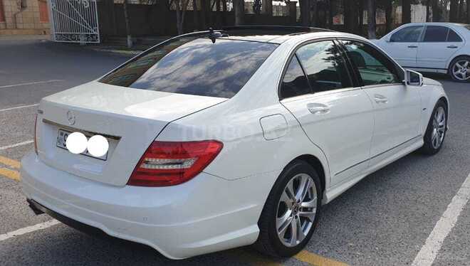 Mercedes C 180 2011, 63,000 km - 1.8 л - Bakı