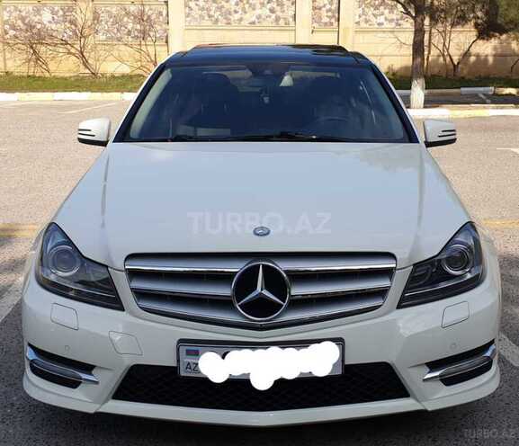 Mercedes C 180 2011, 63,000 km - 1.8 л - Bakı