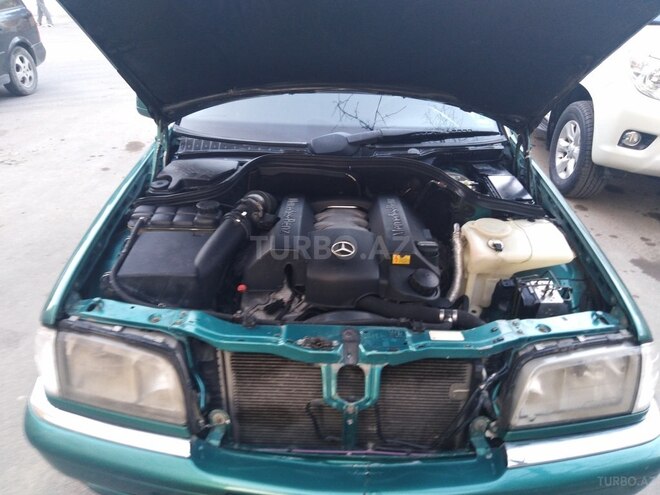 Mercedes C 240 1998, 322,973 km - 2.4 l - Sumqayıt