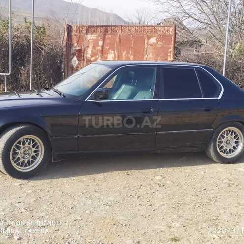 BMW 735 1988, 388,000 km - 0.4 l - İsmayıllı