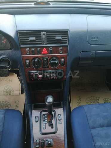 Mercedes C 200 1999, 312,000 km - 2.0 л - Bakı