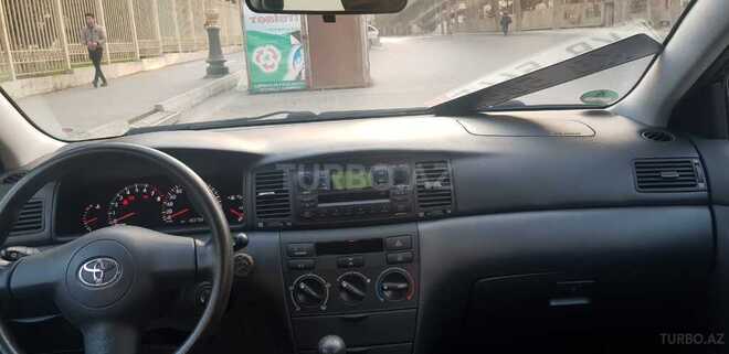 Toyota Corolla 2005, 183,000 km - 1.4 л - Bakı
