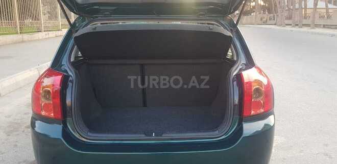Toyota Corolla 2005, 183,000 km - 1.4 л - Bakı