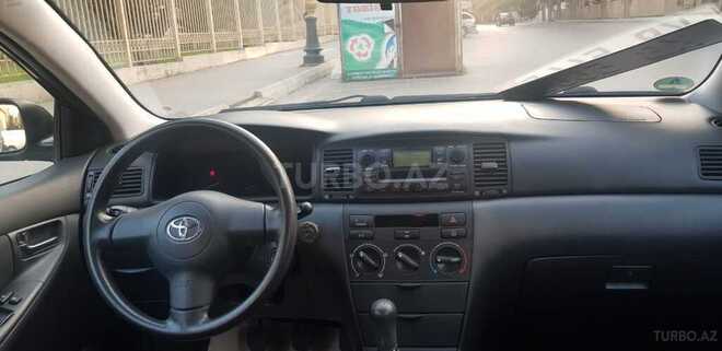 Toyota Corolla 2005, 183,000 km - 1.4 л - Bakı