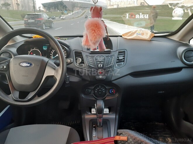 Ford Fiesta 2016, 42,000 km - 1.6 l - Bakı