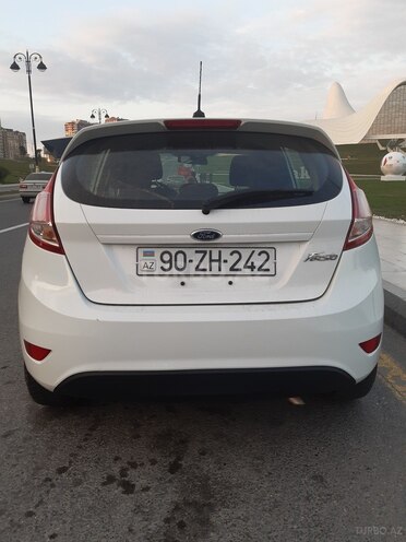 Ford Fiesta 2016, 42,000 km - 1.6 l - Bakı