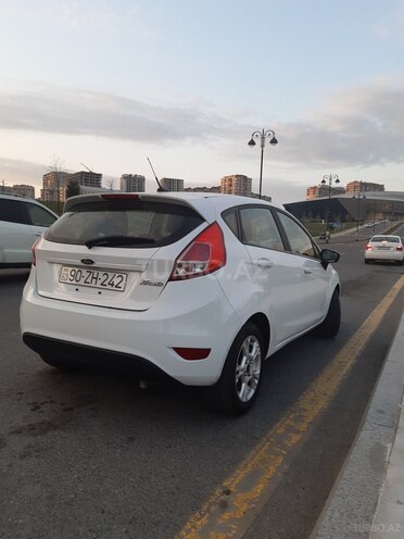 Ford Fiesta 2016, 42,000 km - 1.6 l - Bakı