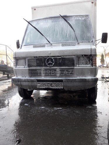 Mercedes 410 D 1990, 45,000 km - 2.9 л - Bakı