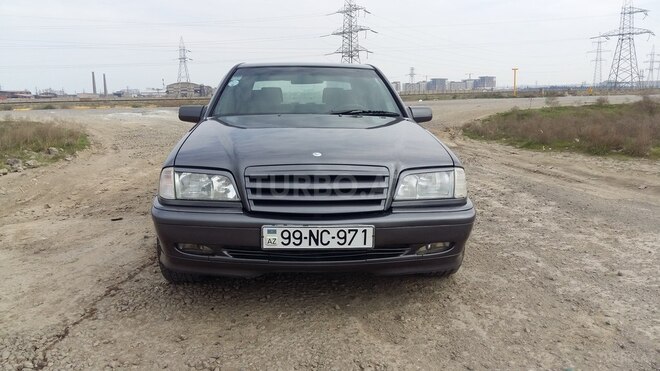 Mercedes C 180 1997, 358,000 km - 1.8 l - Sumqayıt