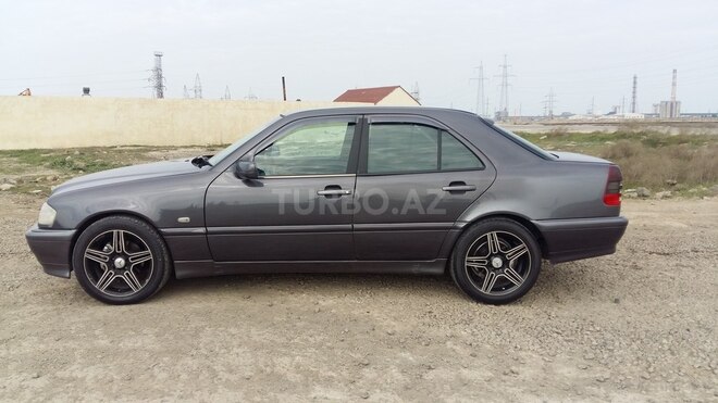 Mercedes C 180 1997, 358,000 km - 1.8 l - Sumqayıt