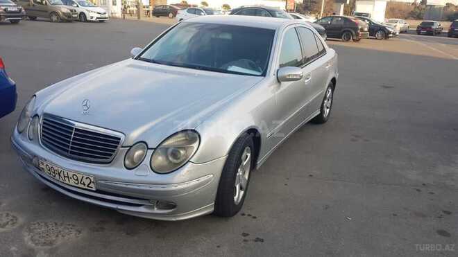 Mercedes E 220 2002, 446,000 km - 2.2 l - Bakı