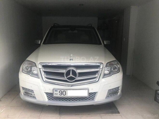 Mercedes  2011, 17,757 km - 3.0 l - Bakı