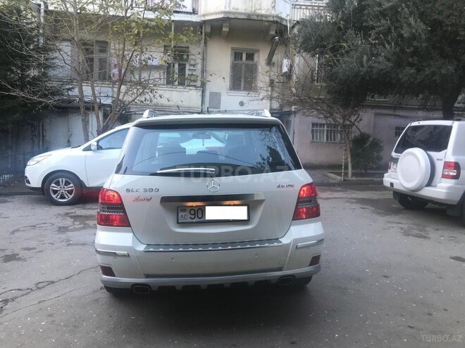 Mercedes  2011, 17,757 km - 3.0 l - Bakı