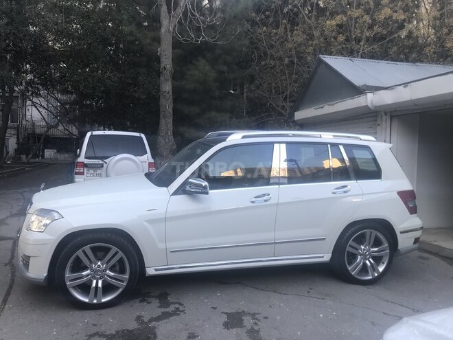 Mercedes  2011, 17,757 km - 3.0 l - Bakı