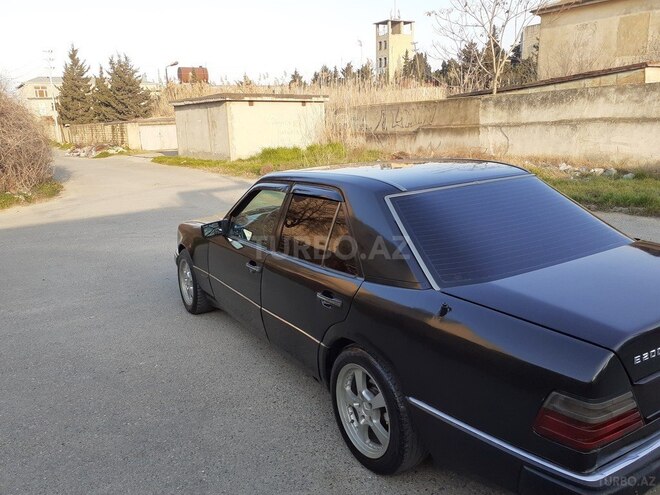 Mercedes E 200 1990, 334,000 km - 2.0 л - Bakı