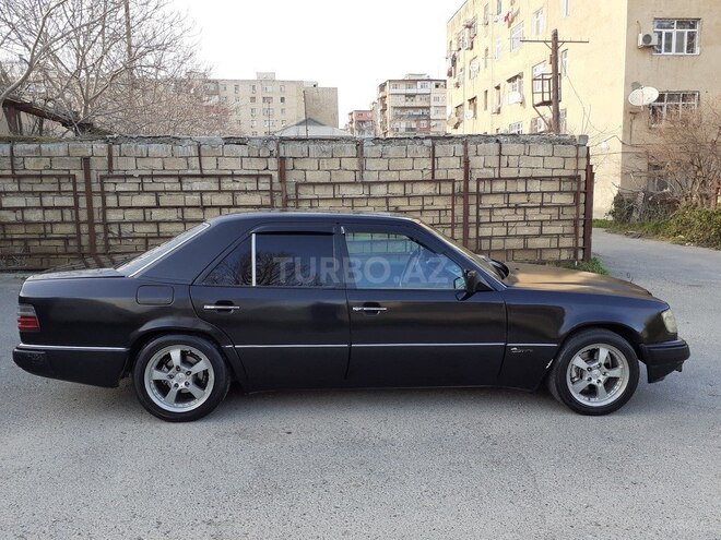 Mercedes E 200 1990, 334,000 km - 2.0 л - Bakı
