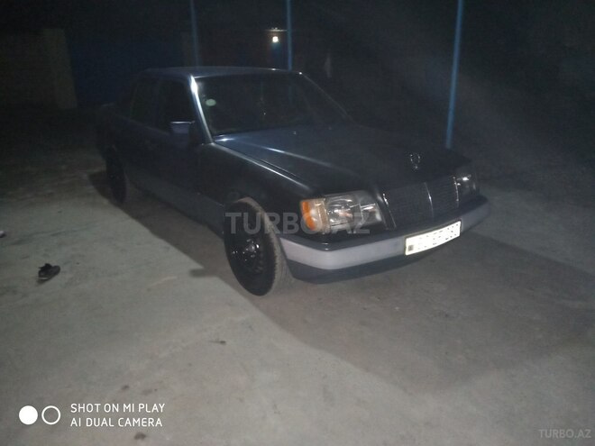 Mercedes E 280 1994, 354,258 km - 0.3 l - Bakı