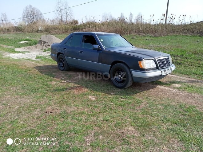 Mercedes E 280 1994, 354,258 km - 0.3 l - Bakı