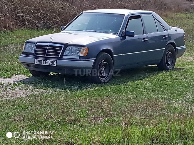 Mercedes E 280 1994, 354,258 km - 0.3 l - Bakı