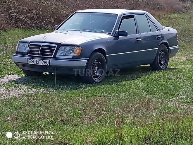 Mercedes E 280 1994, 354,258 km - 0.3 l - Bakı