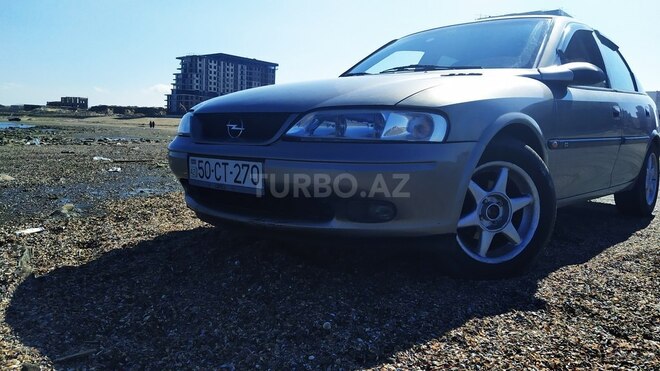 Opel Vectra 1996, 293,000 km - 1.8 л - Sumqayıt