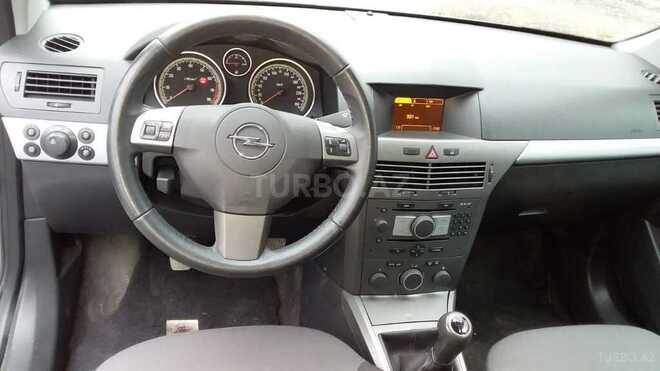 Opel Astra 2005, 145,000 km - 1.4 l - Zaqatala